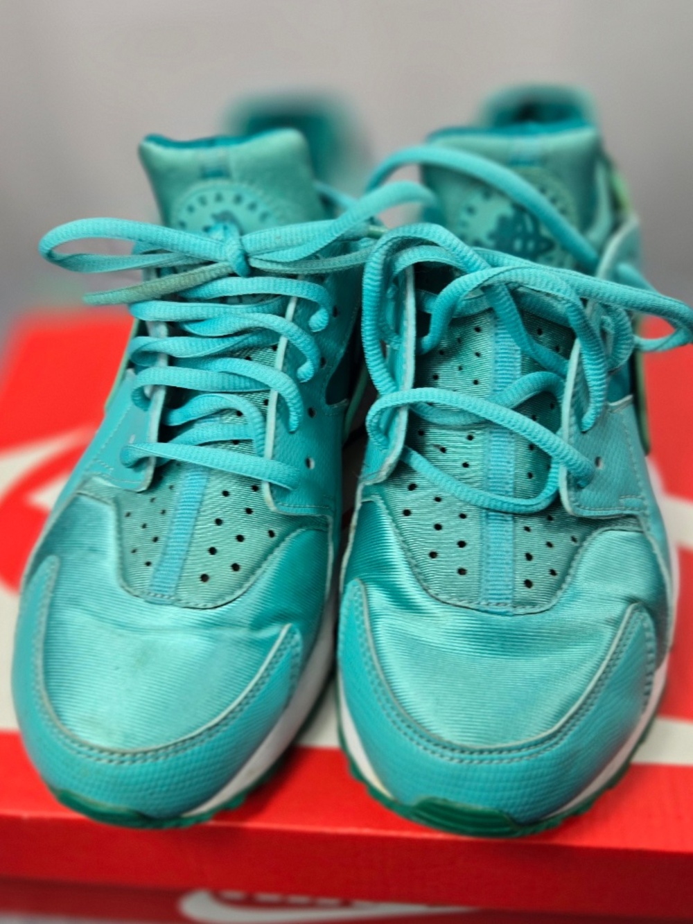 Nike Hybatchi running shoes